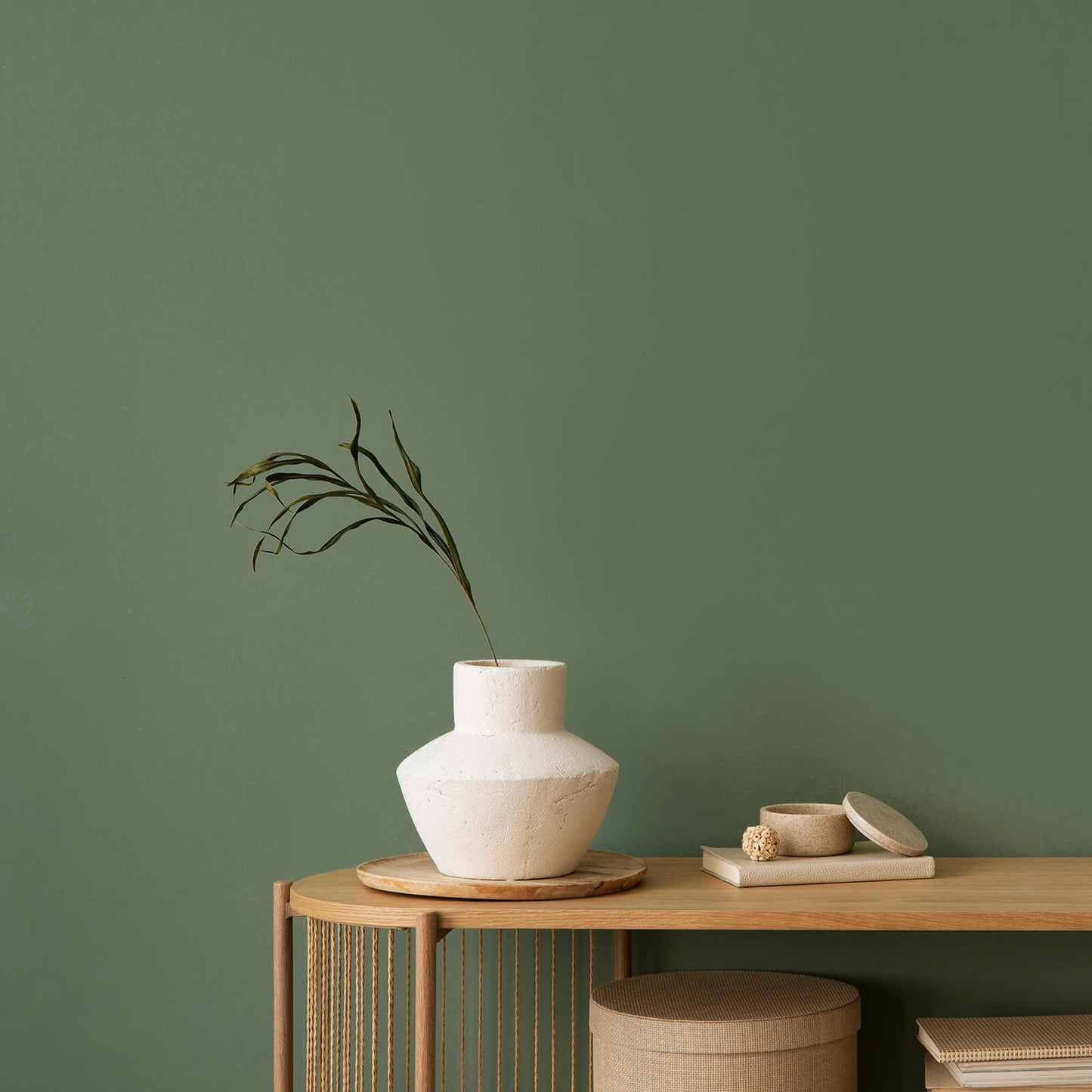 large-size-wall-covering-solid-color